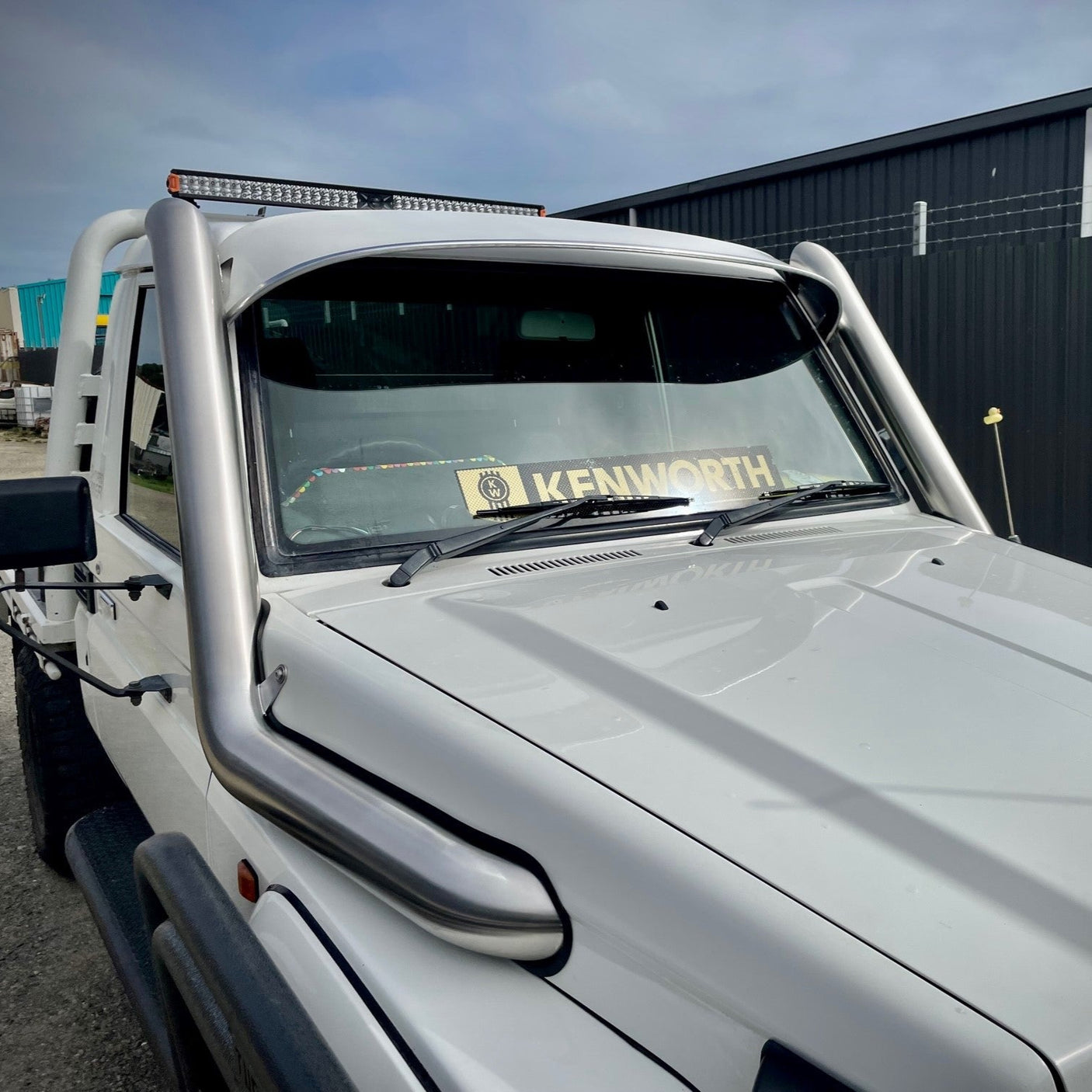 Toyota LandCruiser HDJ / HZJ79 4" Snorkel