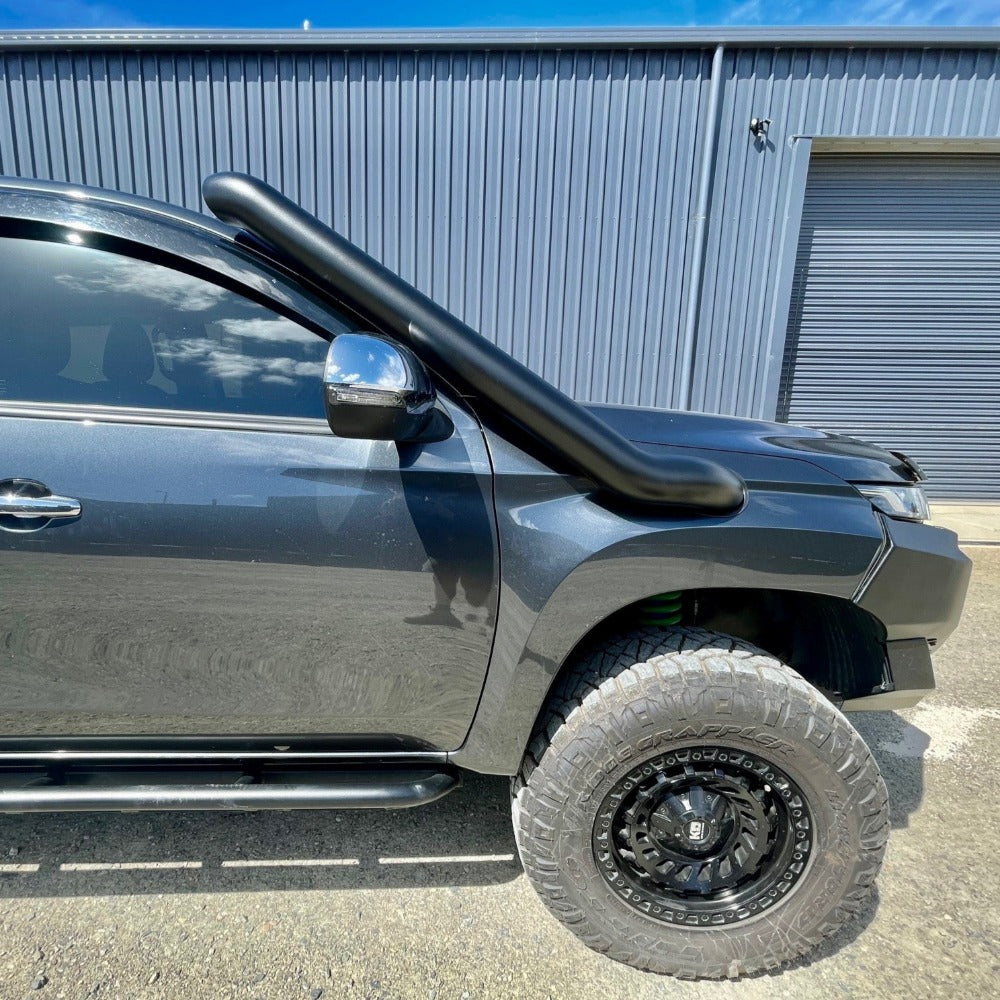 Mitsubishi Triton MR Mid Entry Snorkel