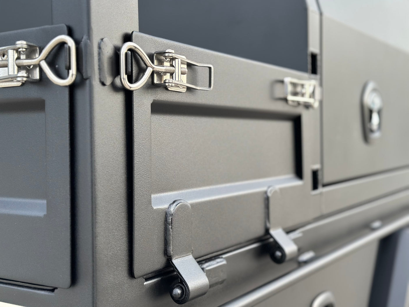 Drop Side Hinge - 100mm Weld On