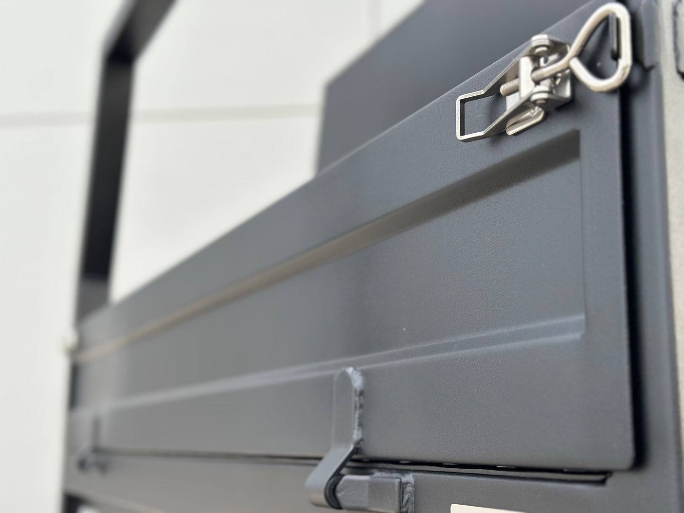 Over Centre Latch Stainless Steel - With Catch - Large