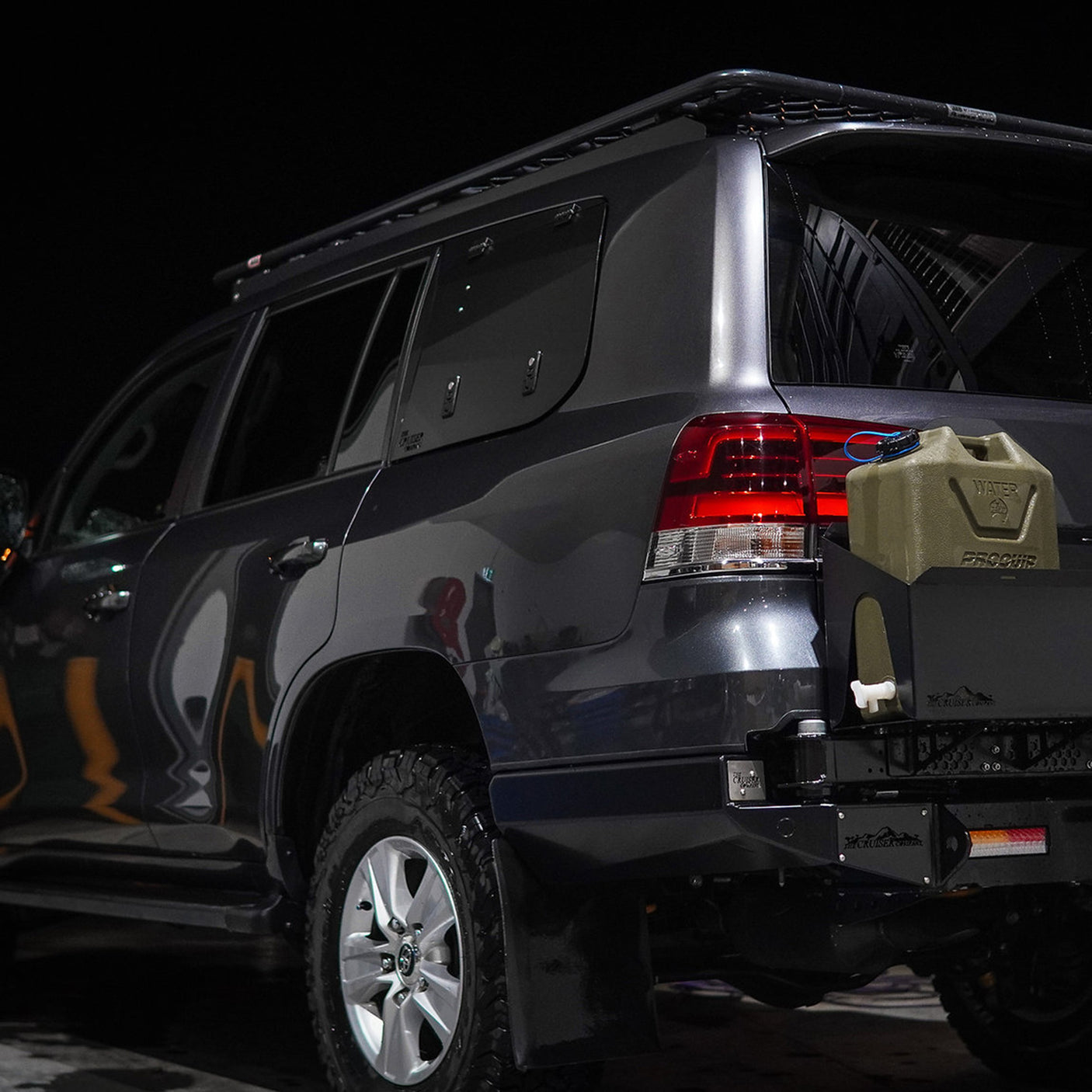 Toyota Landcruiser 200 Series Lift Up Window