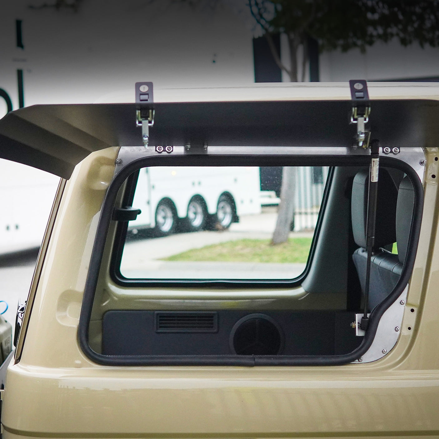 Toyota Landcruiser 76 Series Lift Up Window