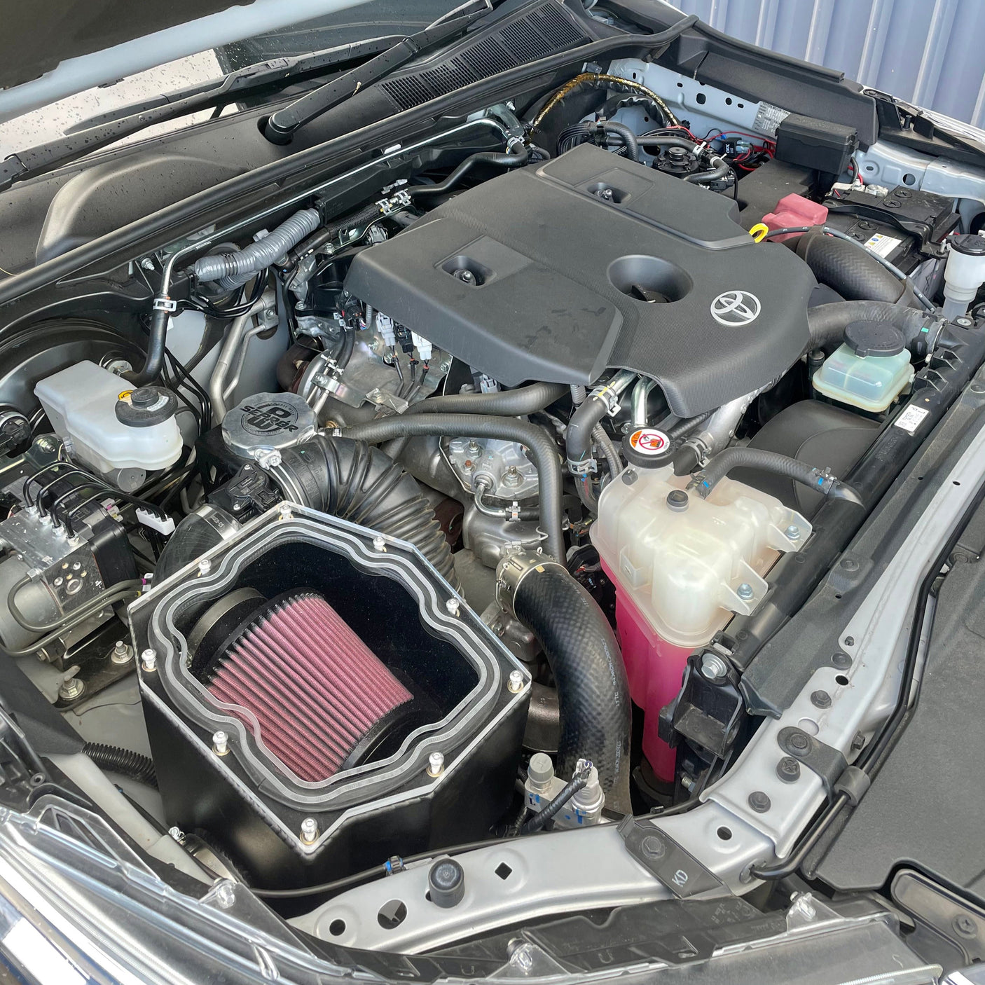 Toyota Fortuner Pod Filter Airbox