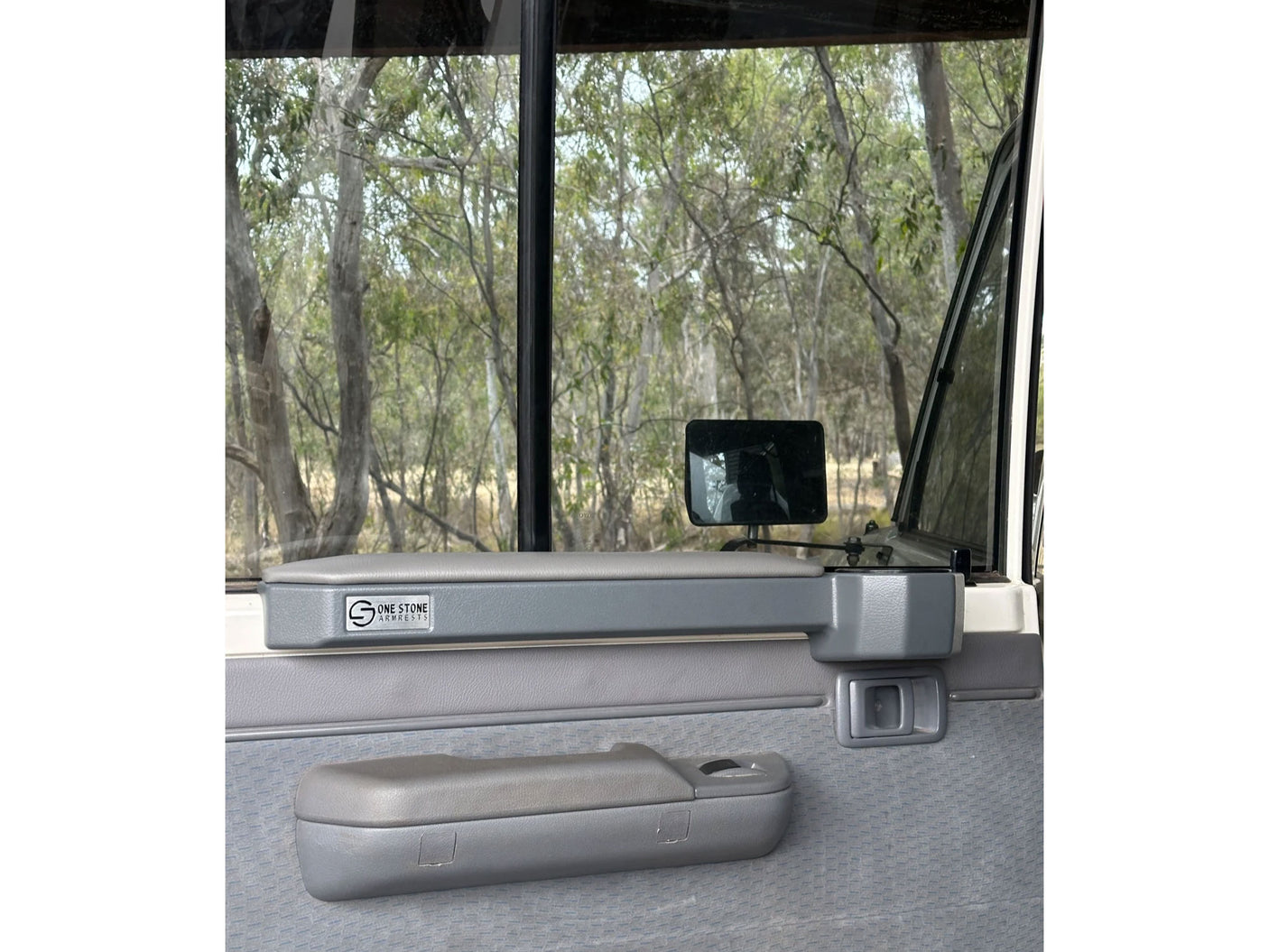 Rear Door Armrests with Cup Holder (Pair) – LandCruiser 76 & 79 Series
