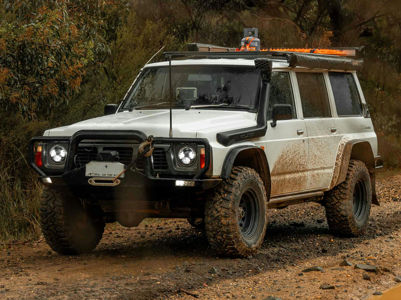 Stedi 7 Inch Carbon Black LED Headlight ( Pair )