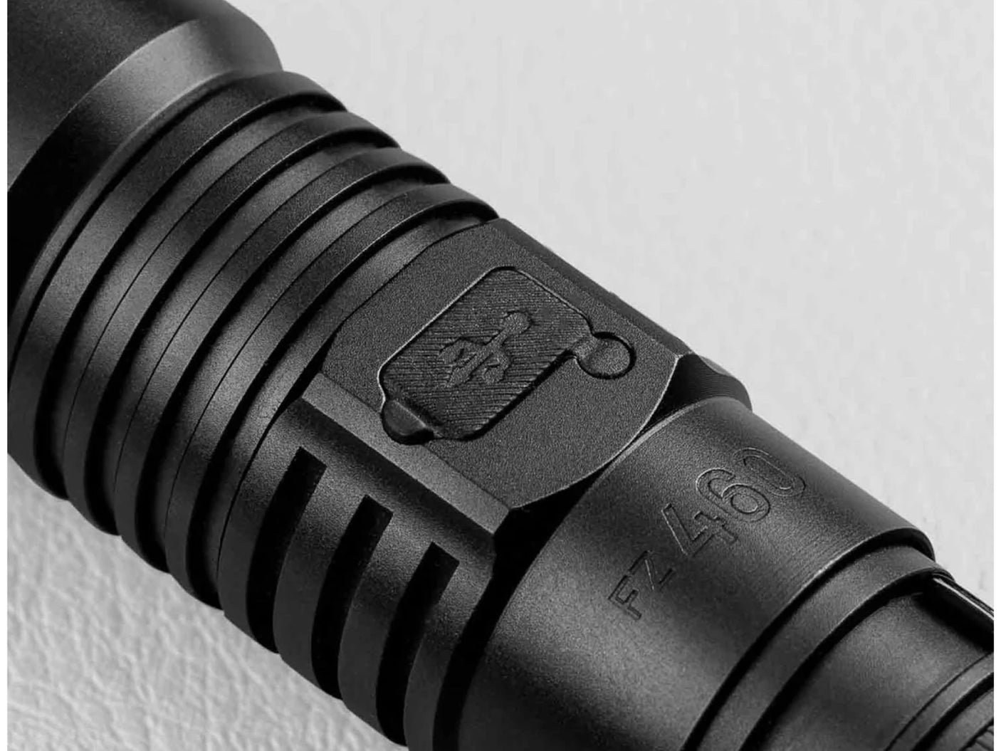 Stedi FZ460 LASER LED Torch