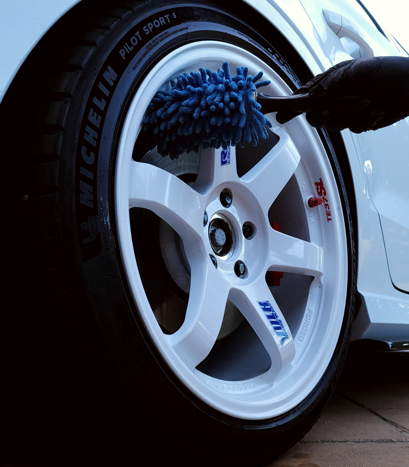 The Wheely Good Wheel Cleaner - Image 5
