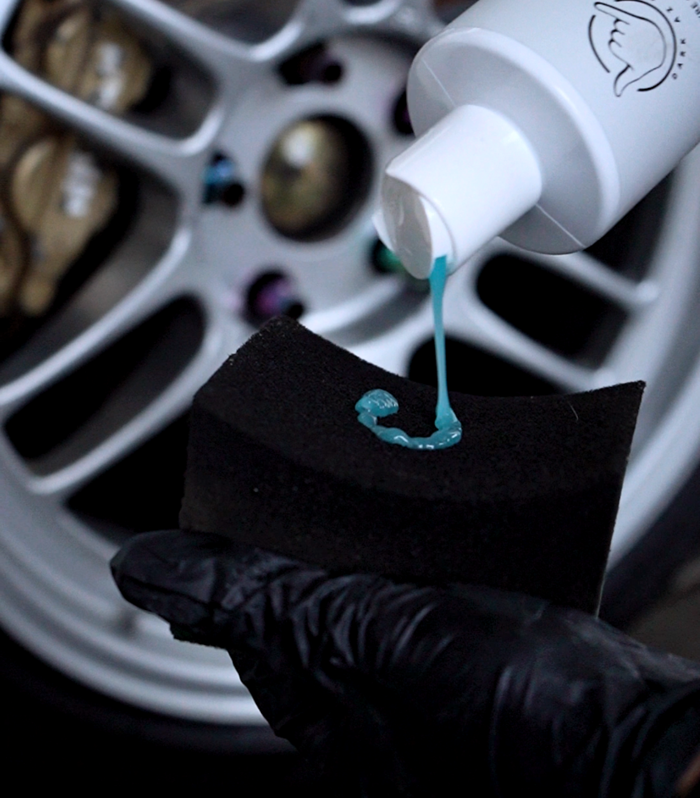 The Midnight Rubber Tyre Gel - Image 2
